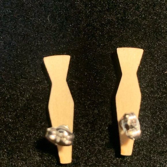 Groovy Wooden Lava Lamp Stud Earrings Ref & Yellow - Picture 2 of 5